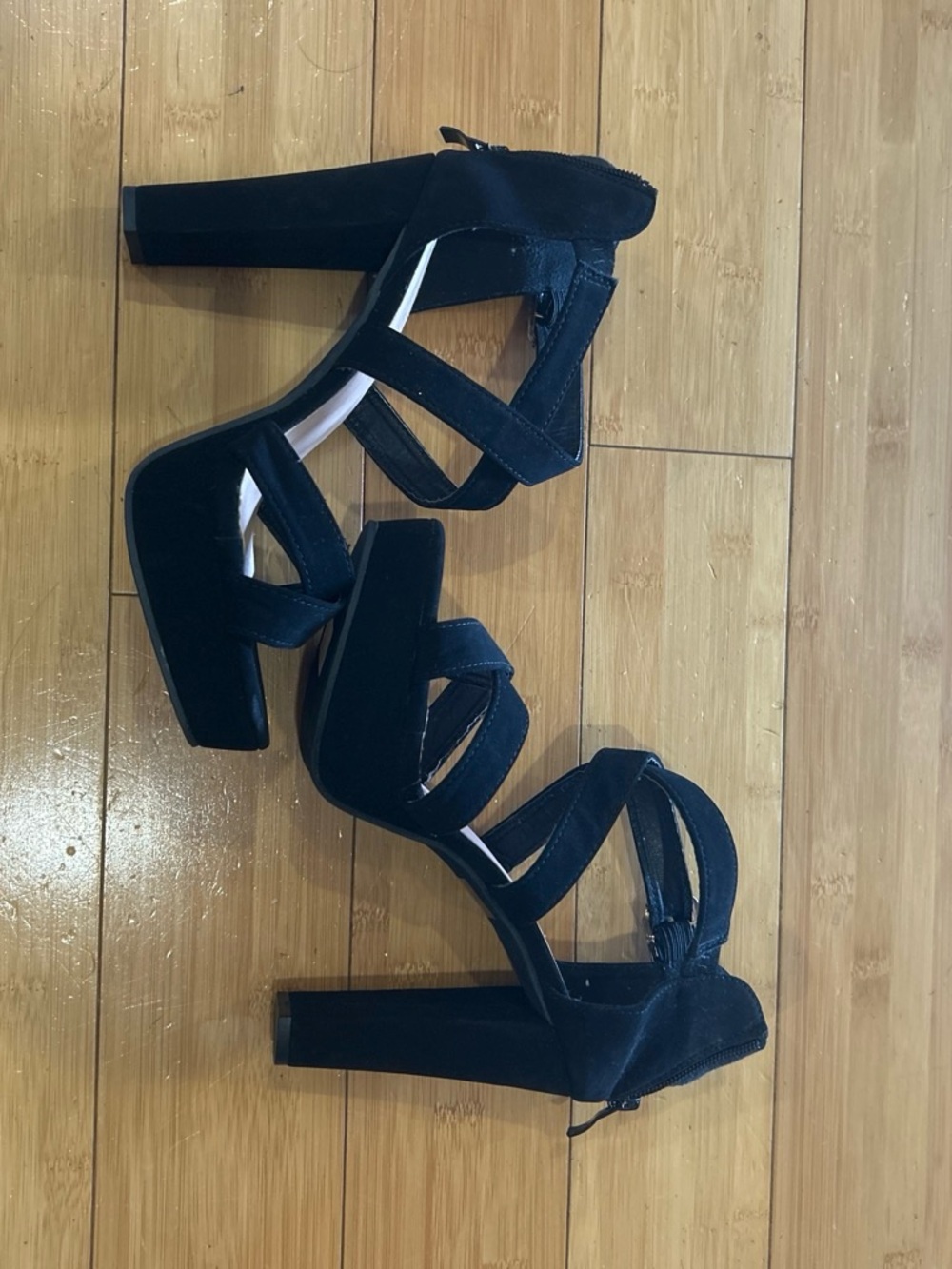 TOP Moda Black Strappy Platform Block Heels